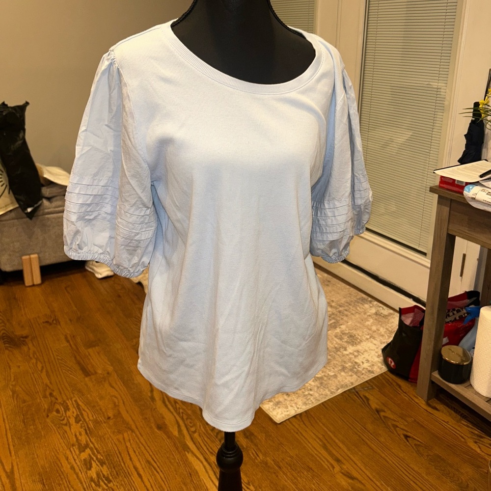 On 34th puff sleeve Women's Top size XL blue